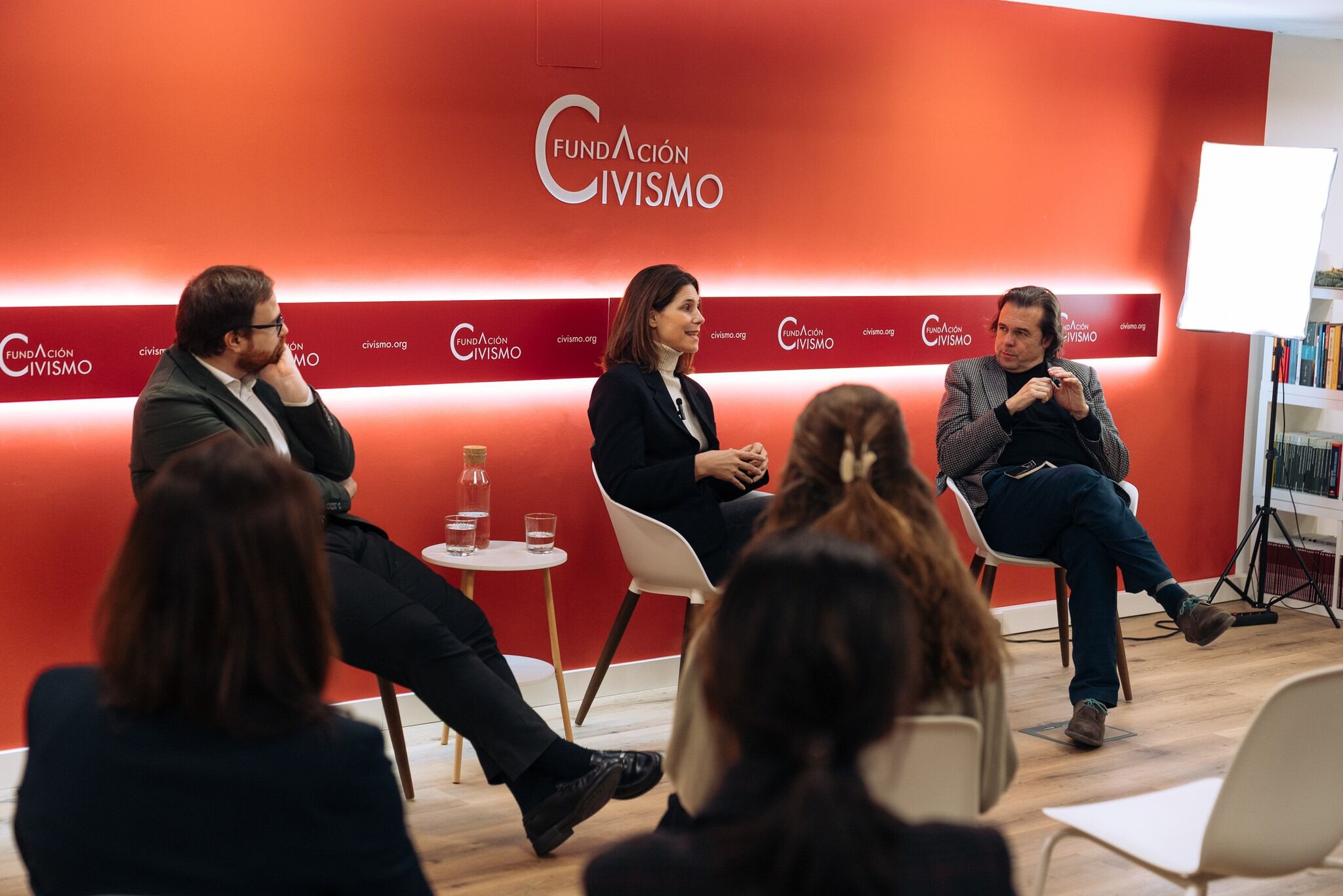 Segunda sesión del ciclo «Opinión Pública en el Siglo XXI» con Elena Herrero-Beaumont, codirectora del Observatorio de Medios  