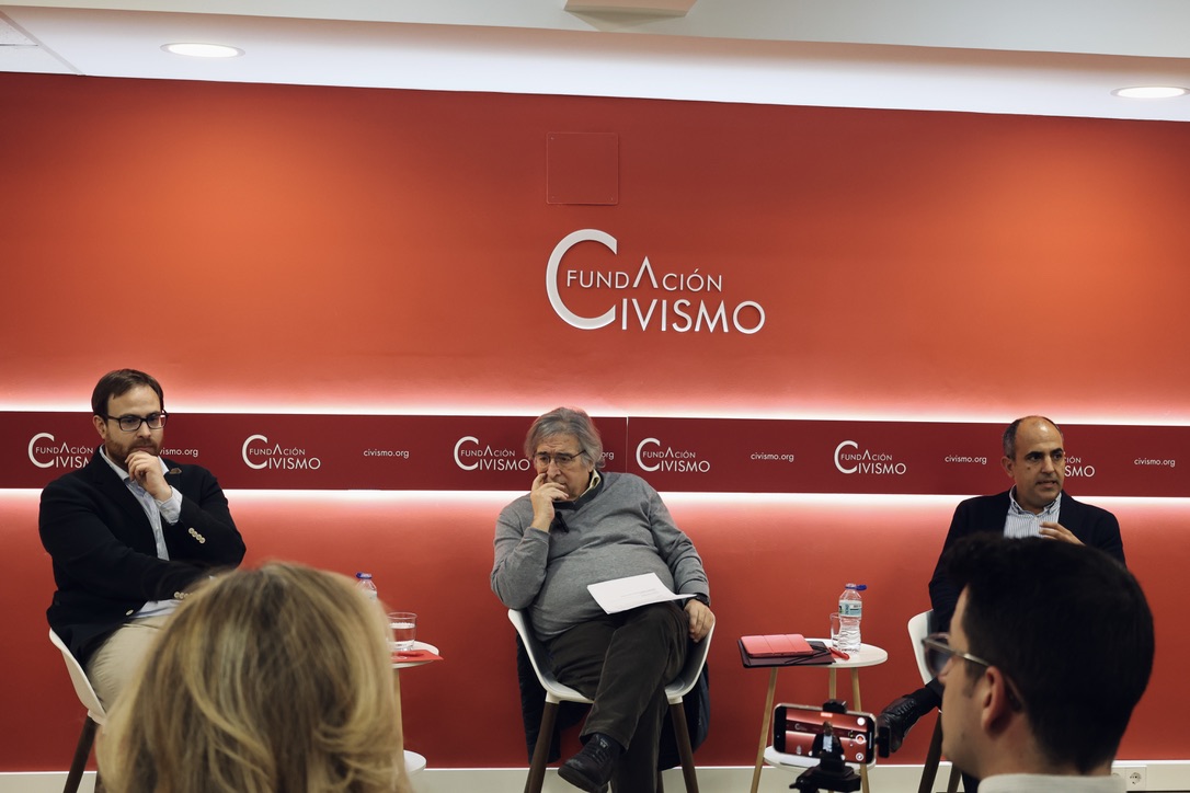 Las claves para entender España en 2025, con Ignacio Varela (El Confidencial)