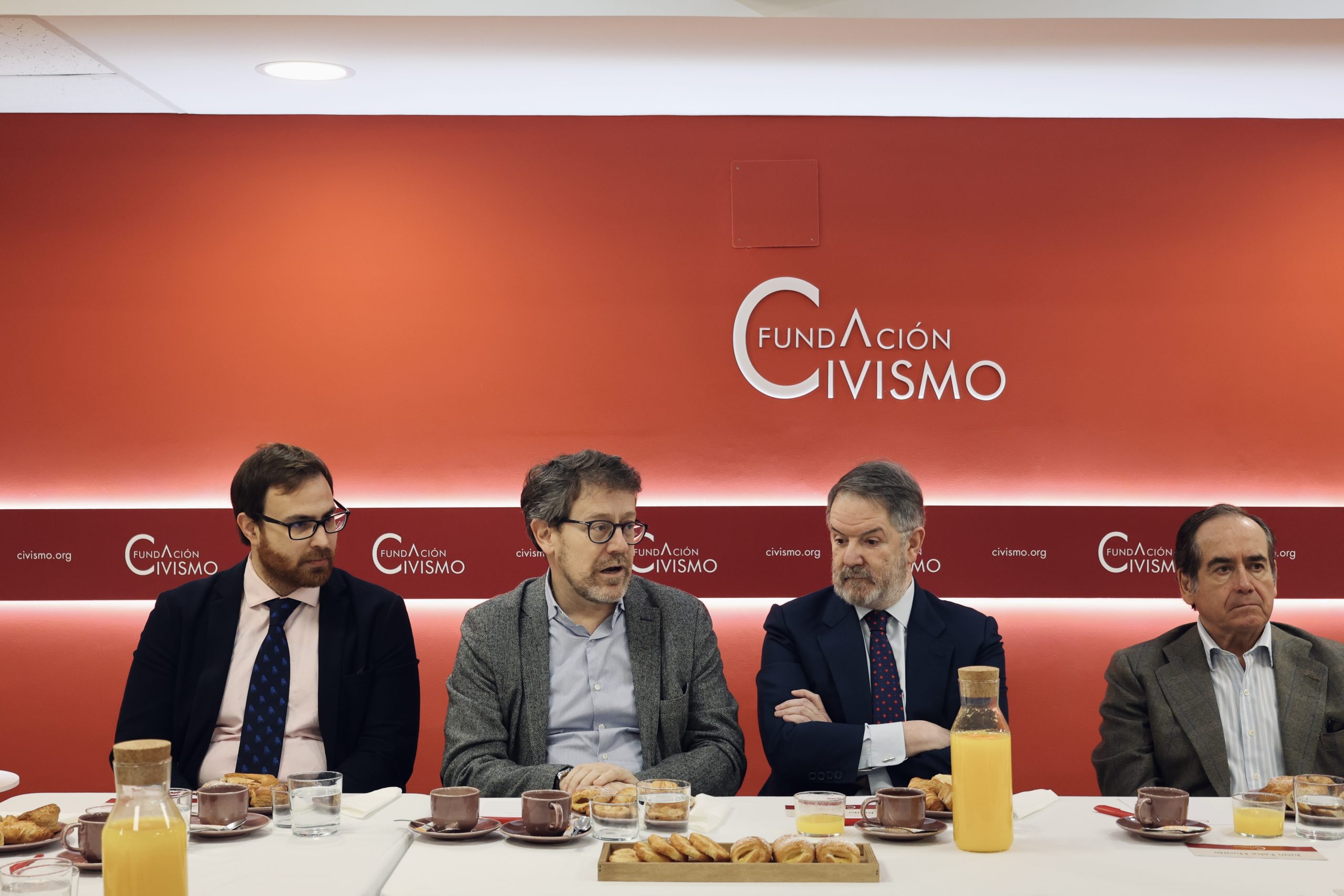 Desayuno «Líderes de Información» con Bieito Rubido y Manuel Mostaza
