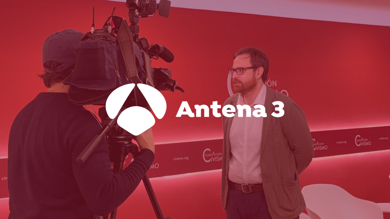 Albert Guivernau, director de Civismo, en Antena3 noticias sobre el gasto en Defensa